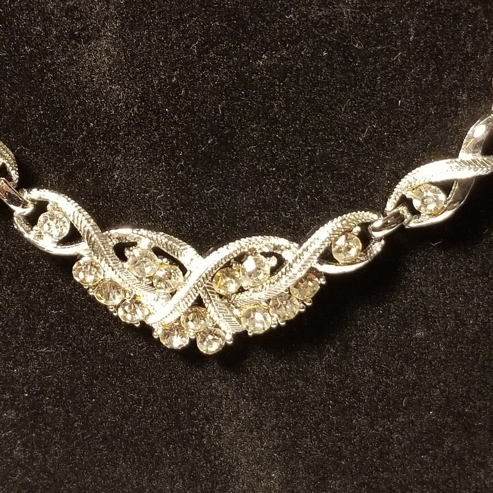 Silver necklace